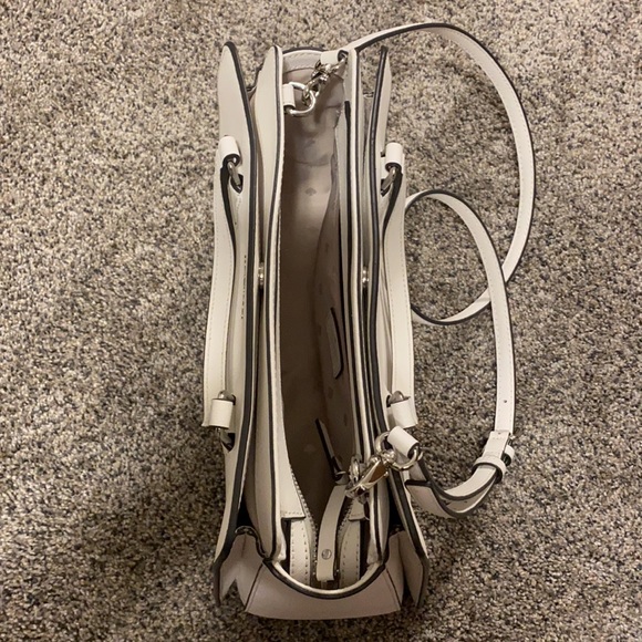 Kate Spade Laurel Way - Picture 2 of 3